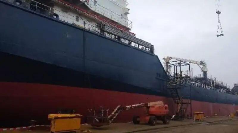 Kapal tanker minyak/kimia untuk dijual