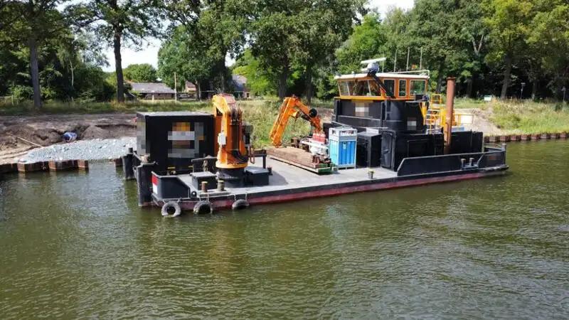Kapal kontainer untuk dijual