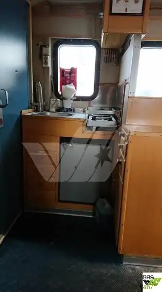 Tongkang akomodasi untuk dijual