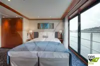 Kapal pesiar untuk dijual