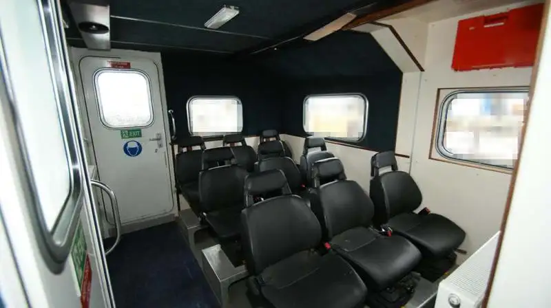 Kapal kru untuk dijual