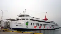 Kapal feri dijual