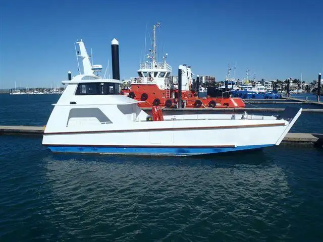 Kapal pendarat, tank untuk dijual