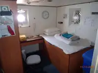 Kapal pendarat, tank untuk dijual