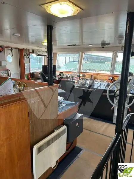 Kapal suplai untuk dijual