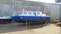 Kapal patroli untuk dijual