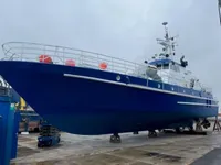Kapal patroli untuk dijual