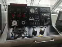 Kapal patroli untuk dijual
