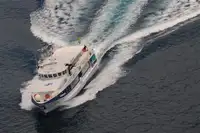 Kapal penumpang dijual
