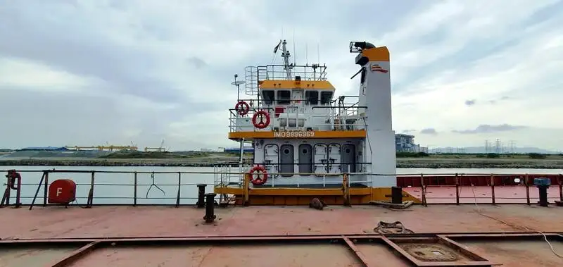 Kapal pendarat, tank untuk dijual