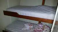 Kapal kru untuk dijual