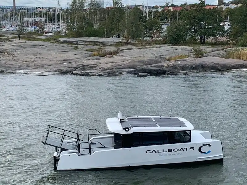 Kapal kontainer untuk dijual