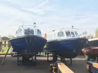 Kapal survei dijual