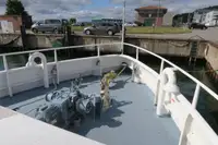 Kapal patroli dijual