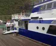 Kapal feri untuk dijual