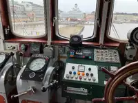 Kapal pesiar untuk dijual