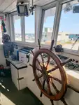Kapal feri untuk dijual