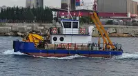 Kapal penarik dijual