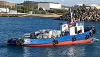 Kapal penarik dijual