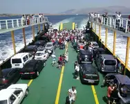 Kapal pesiar-feri untuk dijual