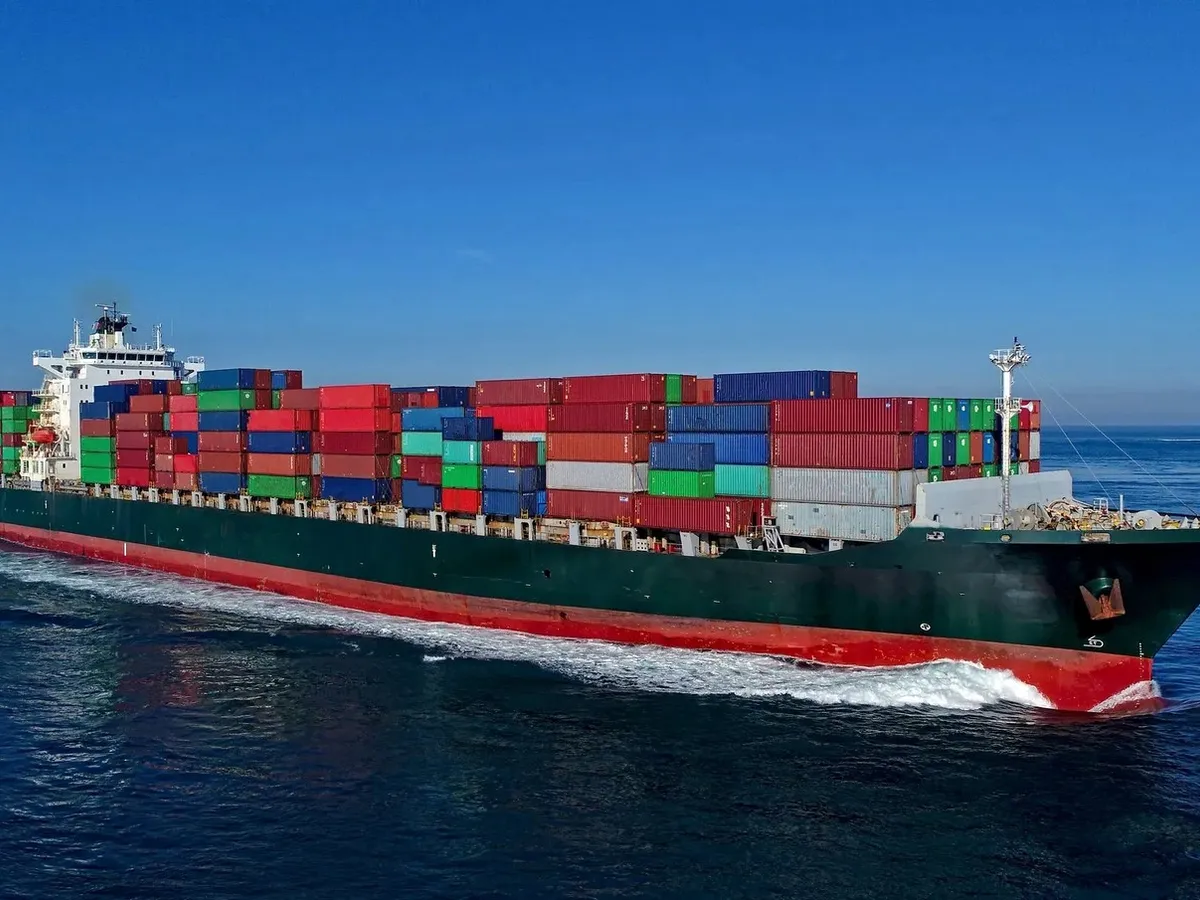 Kapal kontainer untuk dijual