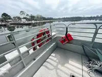 Kapal pesiar untuk dijual