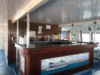Katamaran untuk dijual