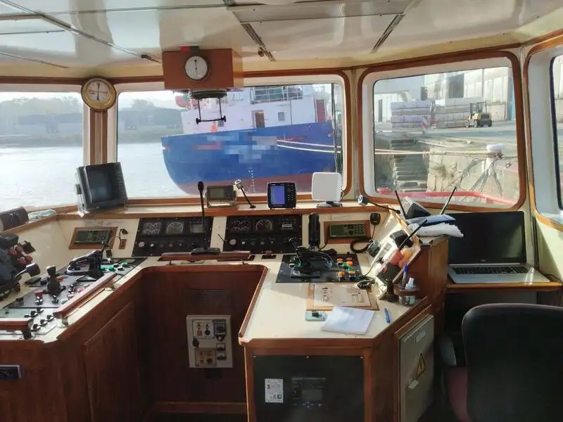 Kapal tunda untuk dijual