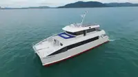 Katamaran untuk dijual