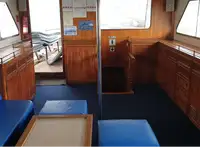 Kapal pesiar untuk dijual
