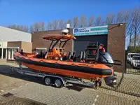 Kapal kontainer untuk dijual