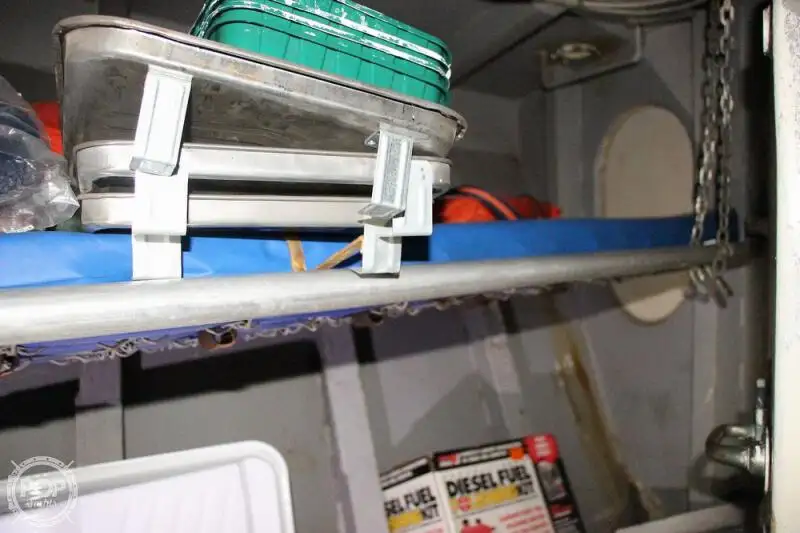 Kapal feri untuk dijual