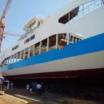 Kapal feri untuk dijual