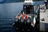 Kapal patroli untuk dijual