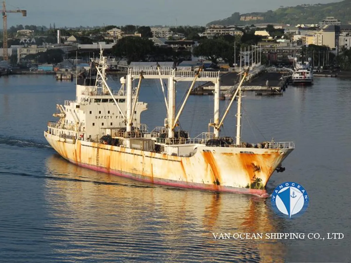 Kapal pendingin untuk dijual