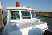 Kapal pesiar untuk dijual