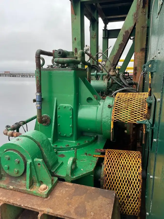 Kapal keruk untuk dijual