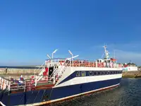 Kapal penumpang dijual