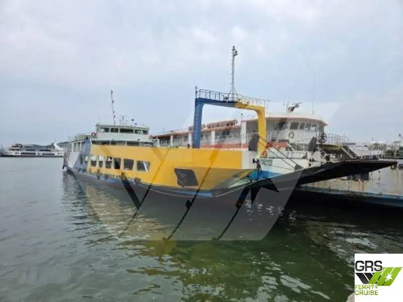 Kapal pendarat, tank untuk dijual
