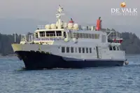 Kapal penumpang dijual