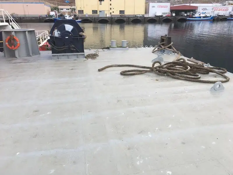 Ponton untuk dijual