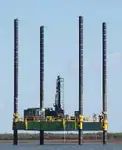 Rig pengeboran lepas pantai untuk dijual