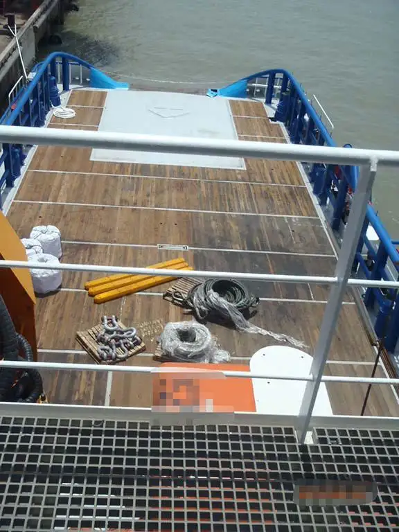 Kapal tunda untuk dijual