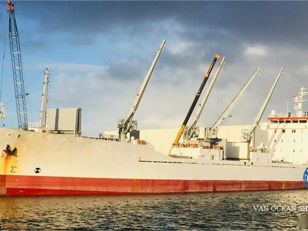 Kapal pendingin untuk dijual