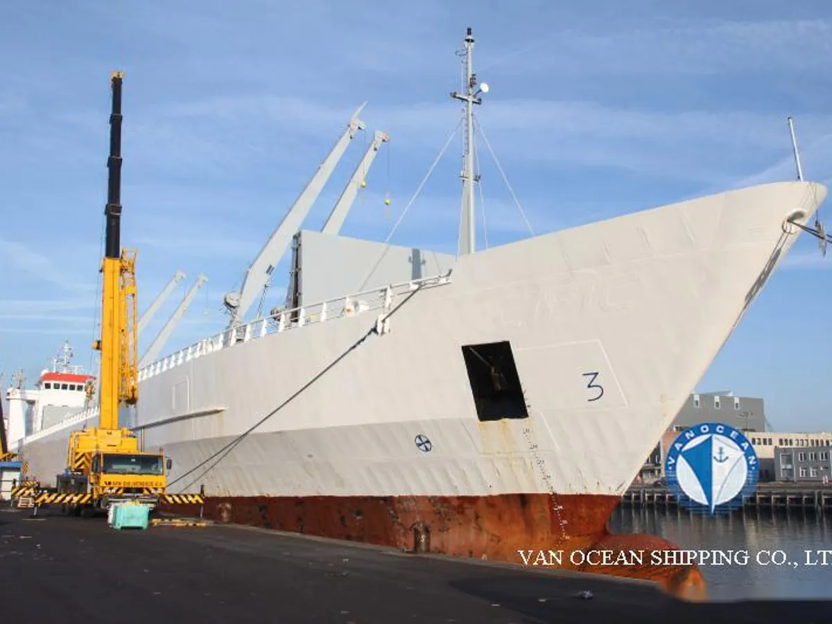 Kapal pendingin untuk dijual