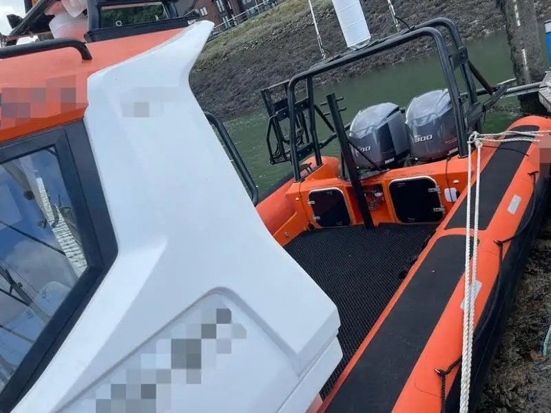 Perahu karet kaku untuk dijual