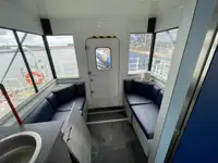 Kapal kontainer untuk dijual
