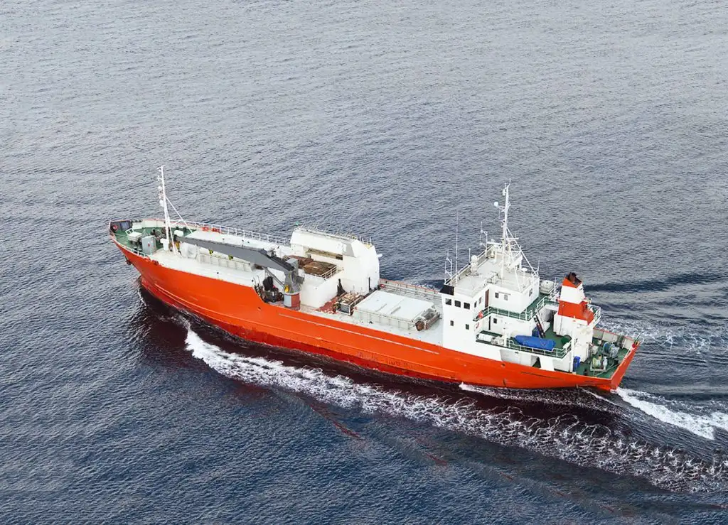 Kapal pendingin untuk dijual