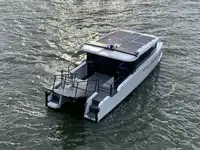 Kapal kontainer untuk dijual