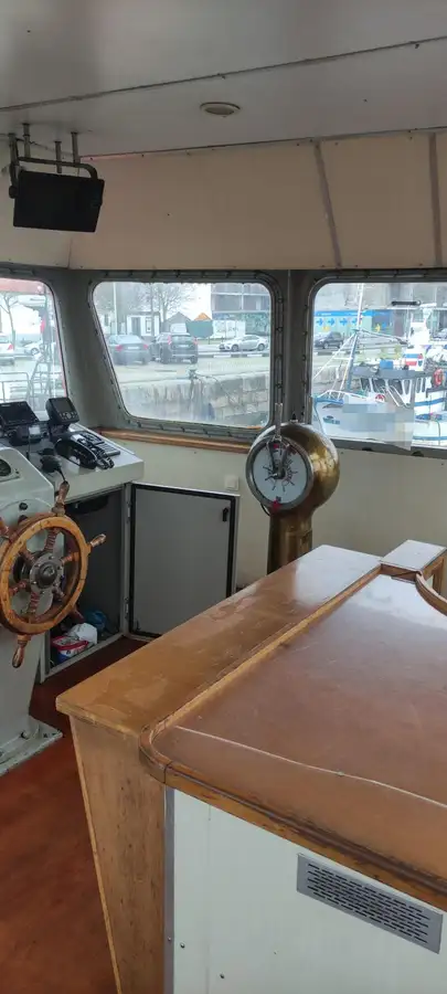 Kapal tunda untuk dijual